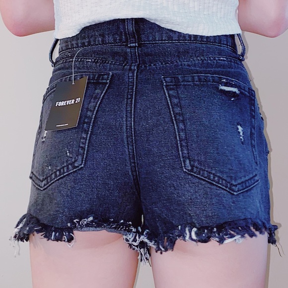 ✨Forever 21 denim ripped shorts✨ - Picture 5 of 5